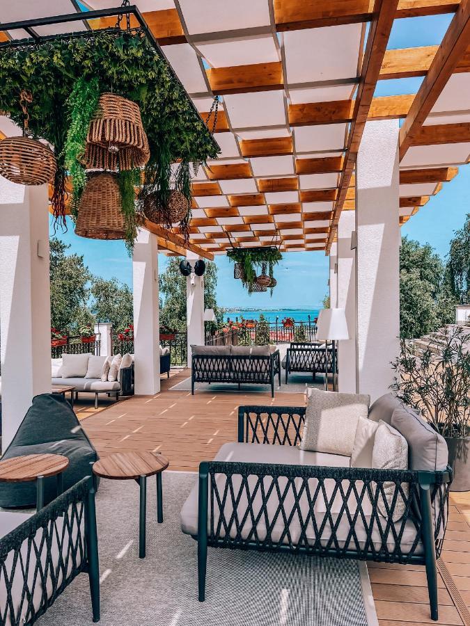 Garden Apartments In Santa Marina Village Sozopol Exterior foto